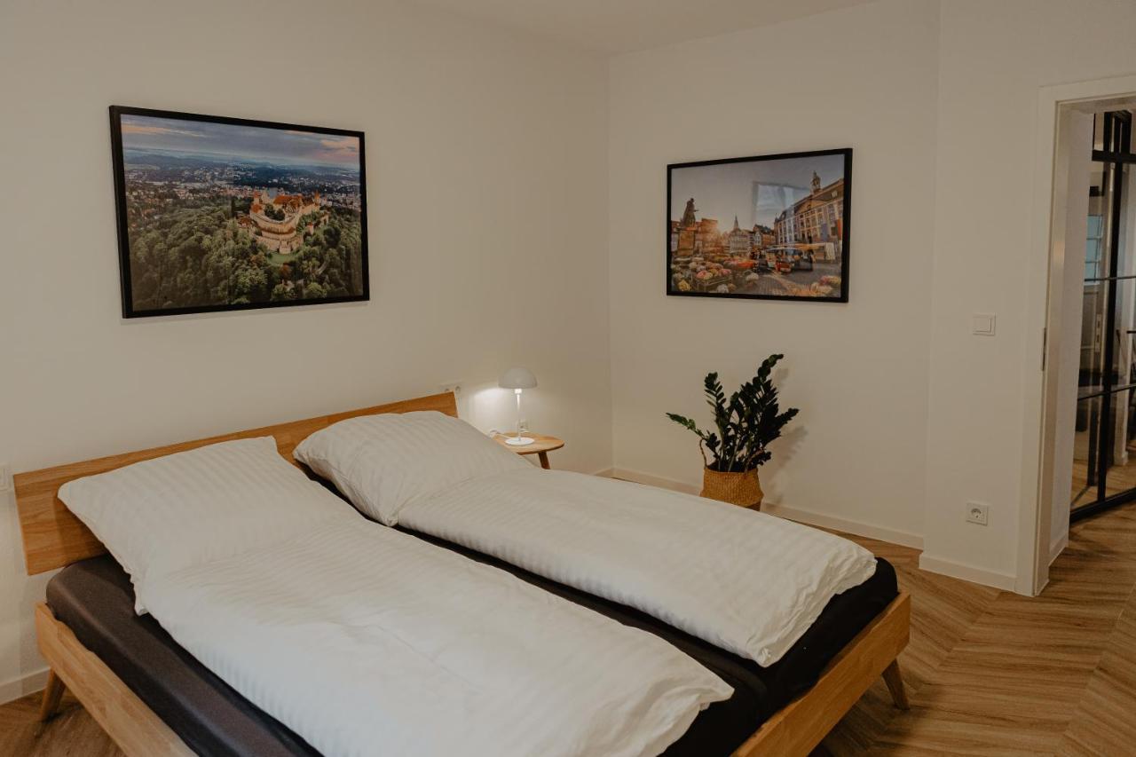 Ferienwohnungen An Der Salvatorkirche - Exklusiv-Apartments Mit Terrasse Coburg Bagian luar foto