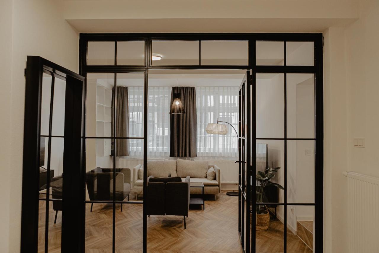 Ferienwohnungen An Der Salvatorkirche - Exklusiv-Apartments Mit Terrasse Coburg Bagian luar foto